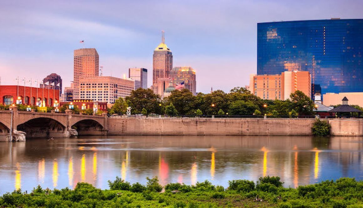 Indianapolis IN skyline - 3rd line hockey